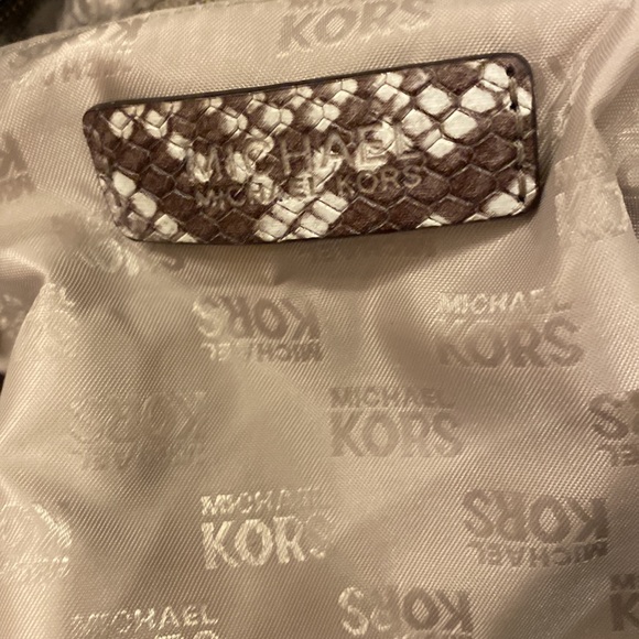 Michael Kors handbag - Picture 5 of 6